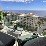 Getaway To Blue Paradise At Madeira Island 公寓