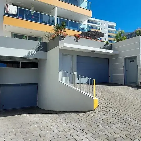 Getaway To Blue Paradise At Madeira Island * 丰沙尔