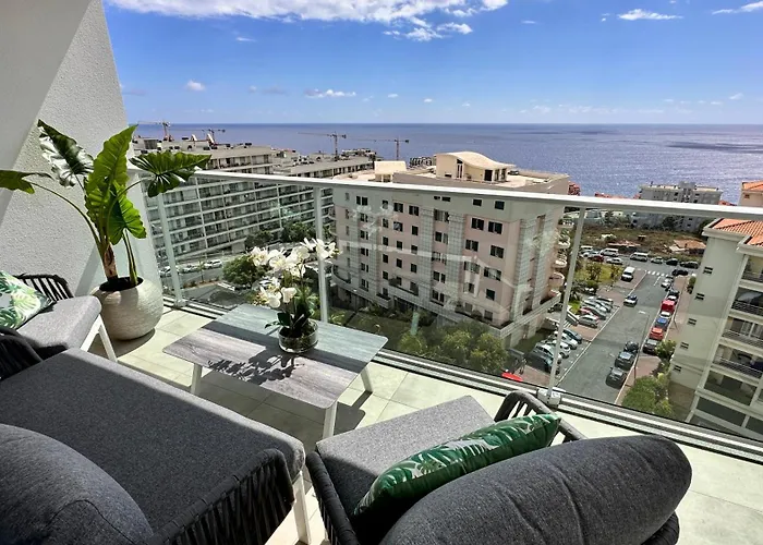 Getaway To Blue Paradise At Madeira Island Appartement